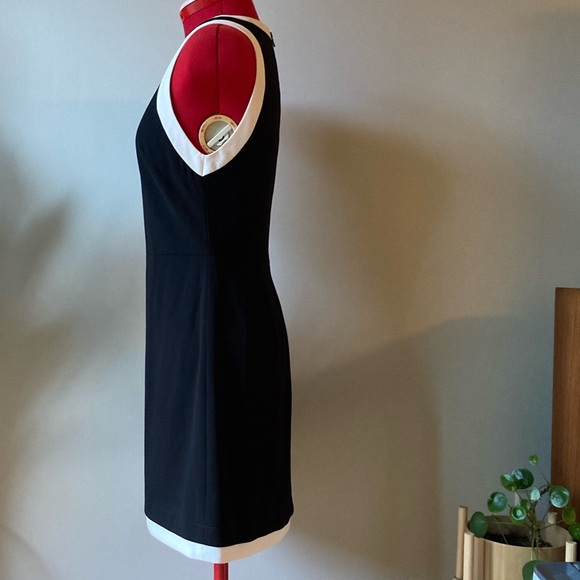 ALICE + OLIVIA black and white minidress size 6 - Picture 5 of 7